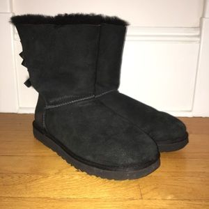 Ugg Bailey Bow II